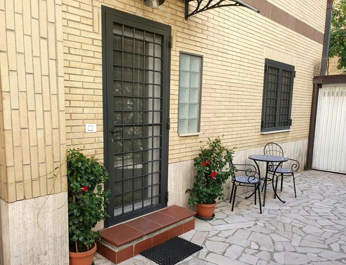 Apartment La Casa Di Max *