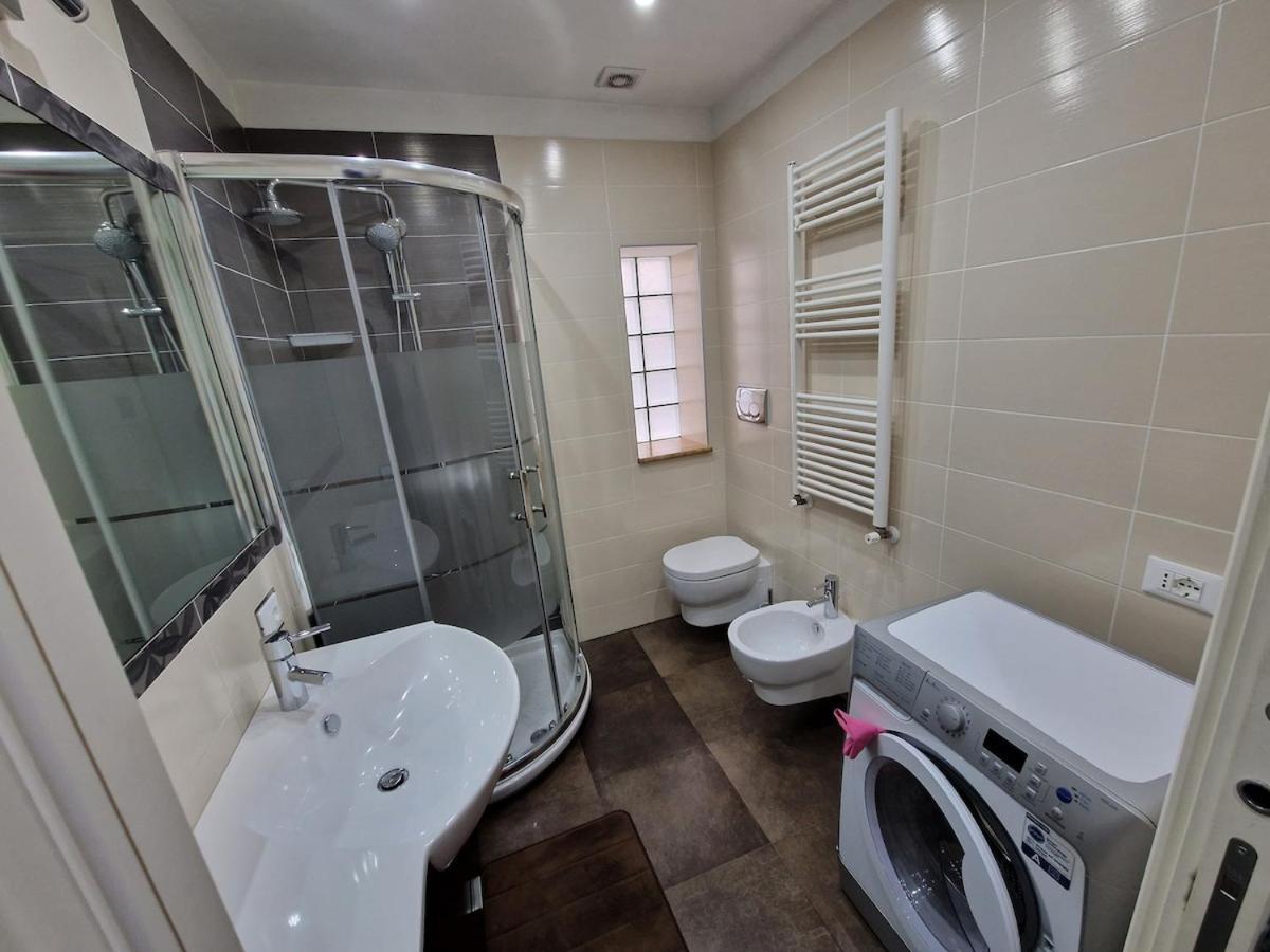 La Casa Di Max Apartment Rom